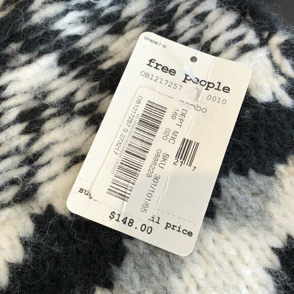 Free People Alpine black white gray wool alpaca cropped sweater size Small NWT - Picture 9 of 16